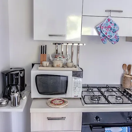 Michael Nicolo דירה