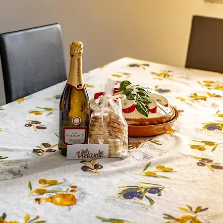 Michael Nicolo * אוג'ביו